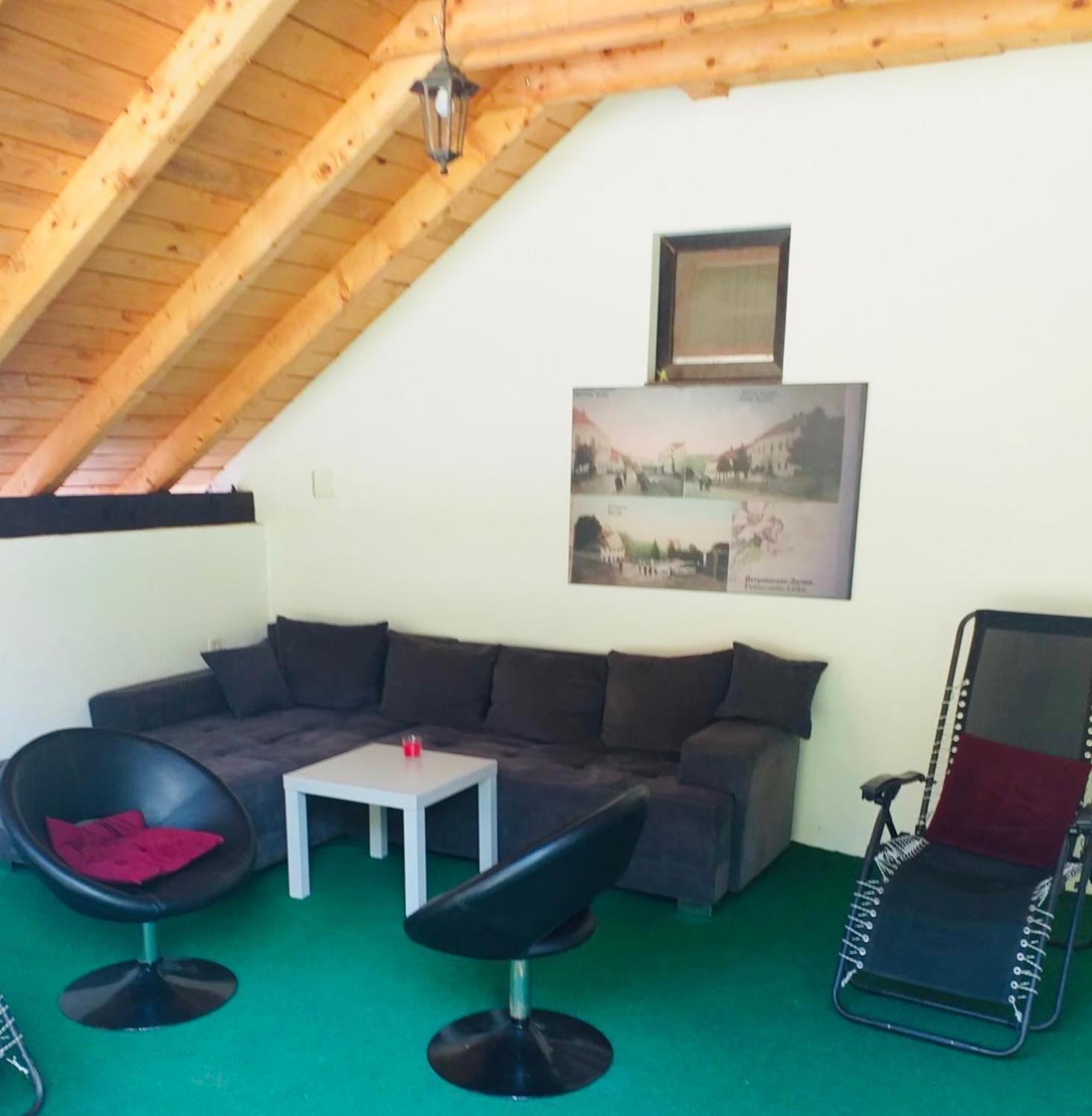 Apartment Bobic Licko Petrovo Selo Luaran gambar